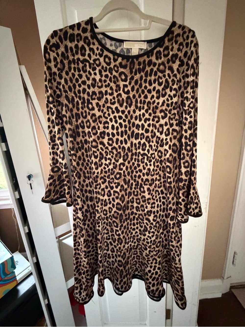 Michael Kors leopard print dress w Ruffle Bottom, L/P, like new